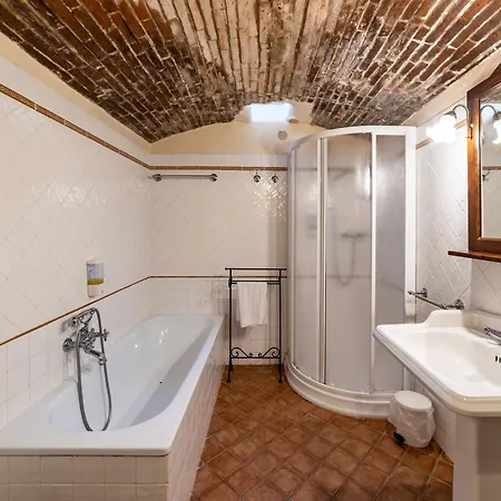 Bed and breakfast I Trebbiali Reggello