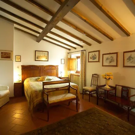 I Trebbiali Bed & Breakfast Reggello